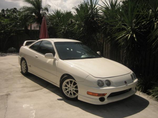 1998 Acura Integra Type-r with UKDM Fog light bumper