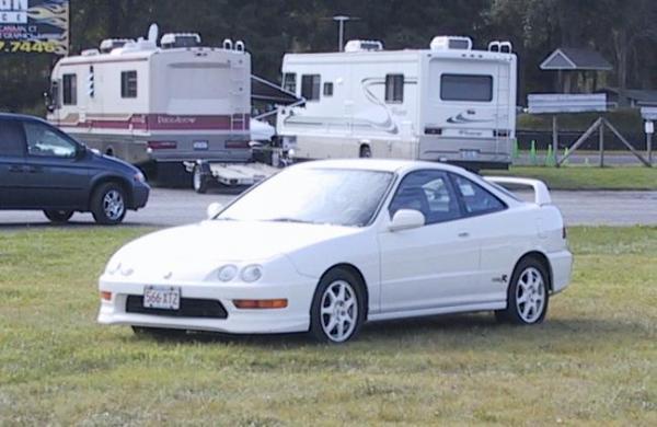 1998 Acura Integra TypeR at the track