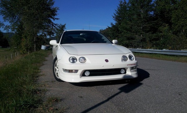 1998 Acura Integra Type-R front end