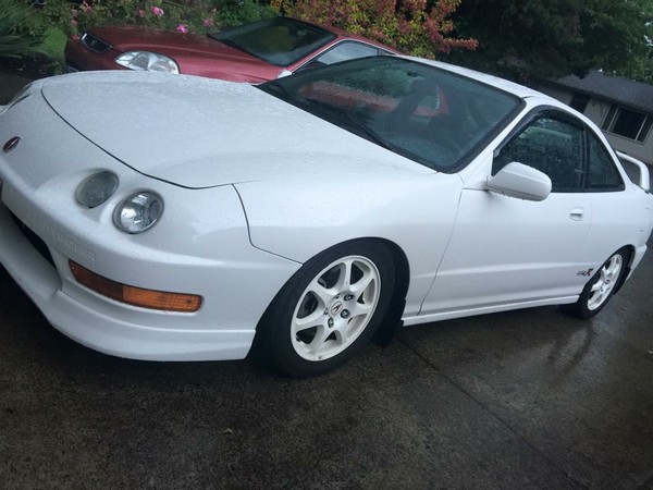 1998 Championship White Acura Integra Type-r