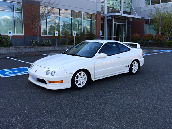 bone stock 1998 Championship White Acura Integra Type-r