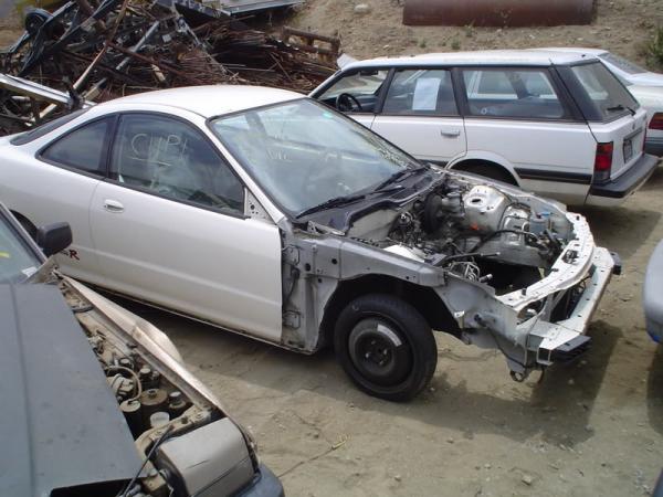 1998 Integra Type-r Stripped in the junk yard